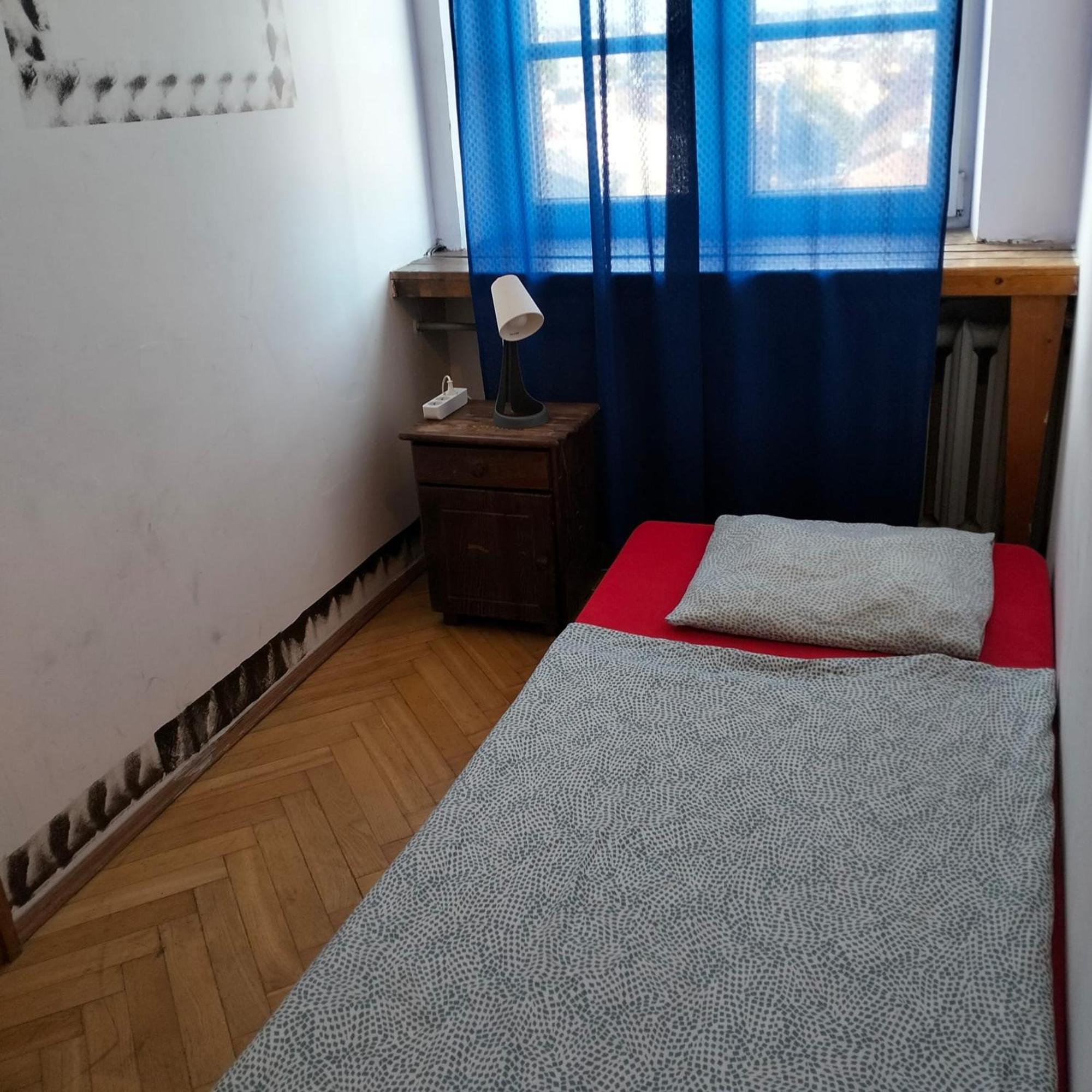Pokoj 12a